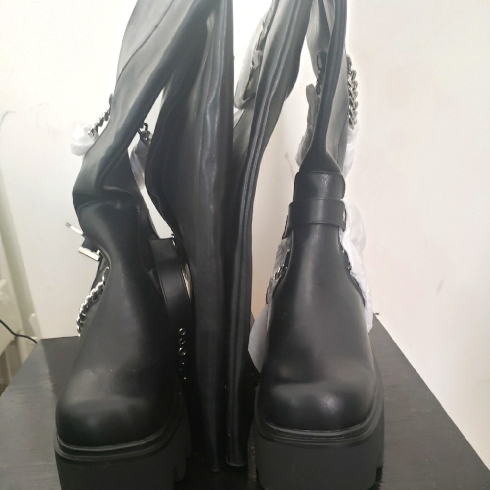 Lamoda boots